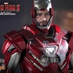 MOVIE MASTERPIECE Iron Man – Silver Centurion – Mark 33 Sixth Scale Figure by Hot Toys IN STOCK