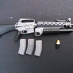 DRAGON 1/6 FALKLAND ISLANDS RIFLE WITH GRENADE LAUNCHER + 1 40 MM _ 3 CLIPS PETE