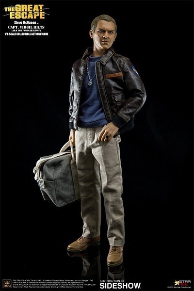 Steve McQueen (Capt. Virgil Hilts) Deluxe Version Sixth Scale Figure by Star Ace Toys Ltd. - Image 3