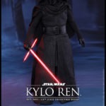 Kylo Ren Sixth Scale Figure by Hot Toys Movie Masterpiece Series mms320