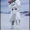HOT TOYS STAR WARS FORCE AWAKENS  SNOWTROOPER OFFICER  1/6 MMS322 - Image 2