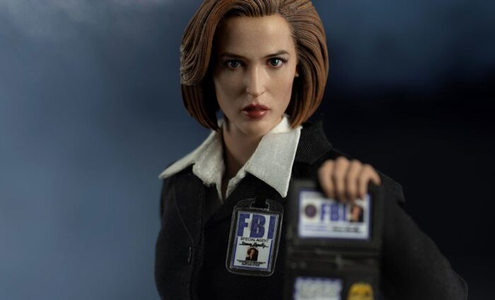 Dana Scully  The X-Files  ThreeZero 1/6 Scale Figure - Image 2