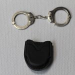 did 1/6 metal handcuffs with pouch loose b7