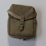 1/6 military pouch #1 loose  B9