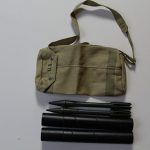 DiD 1/6  WWII die cast metal bazooka munition set with shoulder carry bag loose   B9