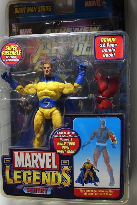 ToyBiz Marvel Legends - Sentry (Variant) (Giant-Man BAF Series