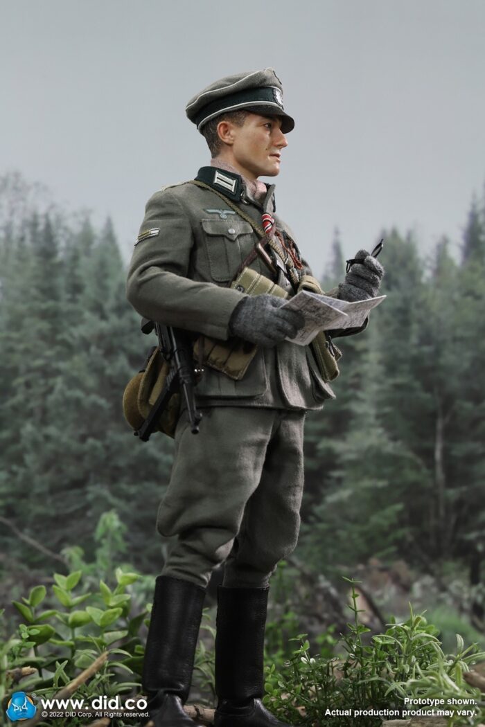 DID WWII German WH infantry Oberleutnant - Winter 1/6 Scale Action Figure D80159 - Image 12