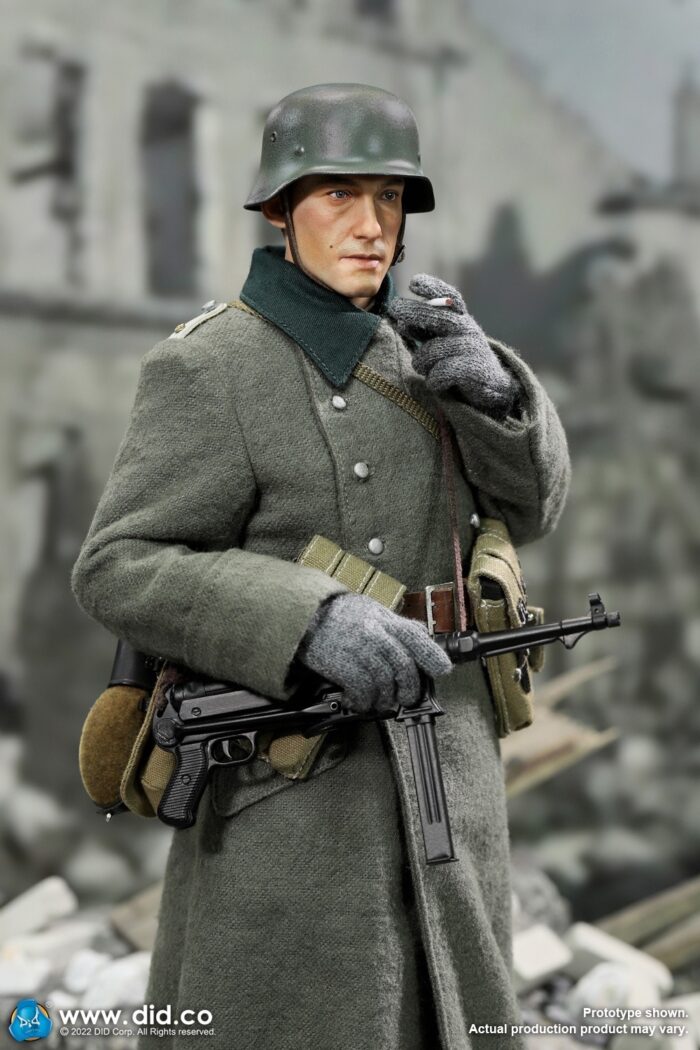 DID WWII German WH infantry Oberleutnant - Winter 1/6 Scale Action Figure D80159 - Image 20