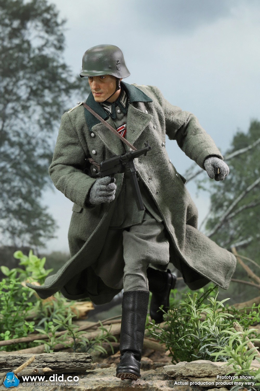 DID WWII German WH infantry Oberleutnant - Winter 1/6 Scale Action