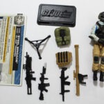 2011 GI JOE 30th Steel Brigade  complete with file card   F5