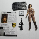 GI JOE  2009 DIAL TONE  TOYS R US complete with file card    F1