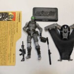 Snake Eyes V51 Resolute GI JOE  Complete with file card somewhat rare  F8