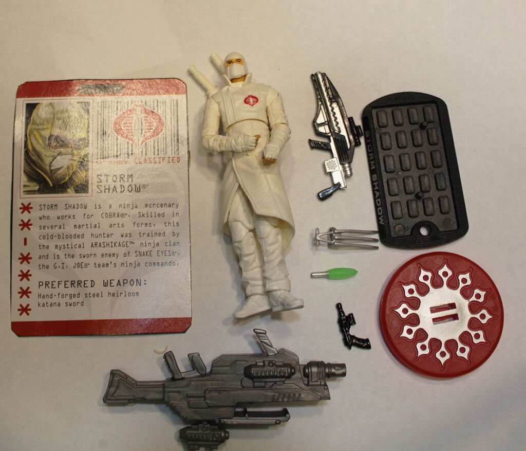 2009 GI Joe ROC Storm Shadow V32 Complete with file card F8 · Fairway ...