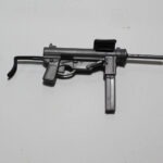 1/6 gi joe grease gun with removeable magazine loose   F10