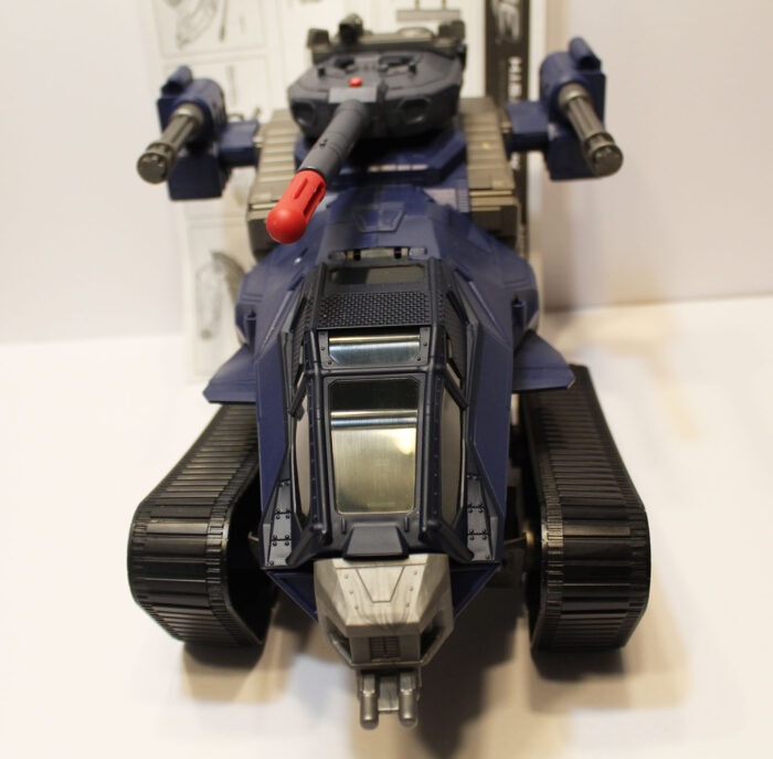 2012 HISS Tank  complete w/ driver - GI Joe - Image 3